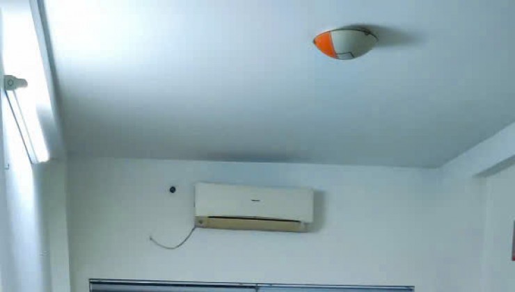 Cho Thuê nhà phố ngõ oto, kinh doanh phố Thái Thịnh, Đống Đa,  36m2 -2,5 Tầng -  MT 3,2m - Giá 10,5tr